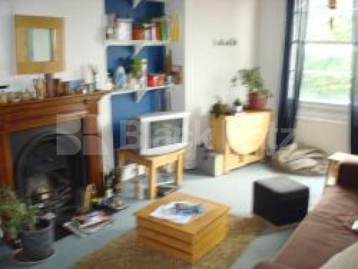 			New Instrction, 1 Bedroom, 1 bath, 1 reception Flat			 Agar Grove, CAMDEN SQUARE